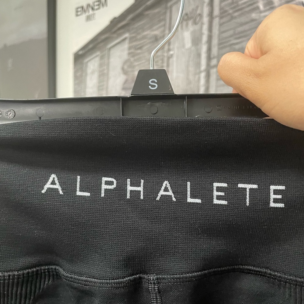 Alphalete Halo leggings